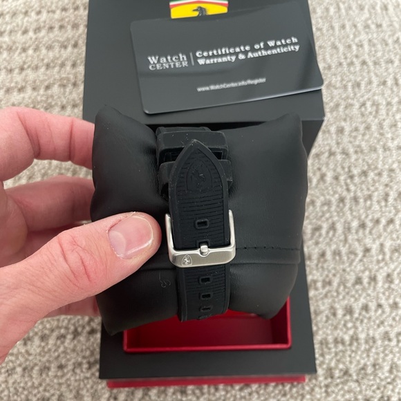 Ferrari Rubber Band Watch Yellow w/ Black Logo - Picture 6 of 6